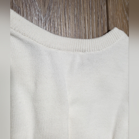 Baby's tan & white striped capped sleeve sweater dress, hat and cardigan 6-9M - Picture 16 of 16